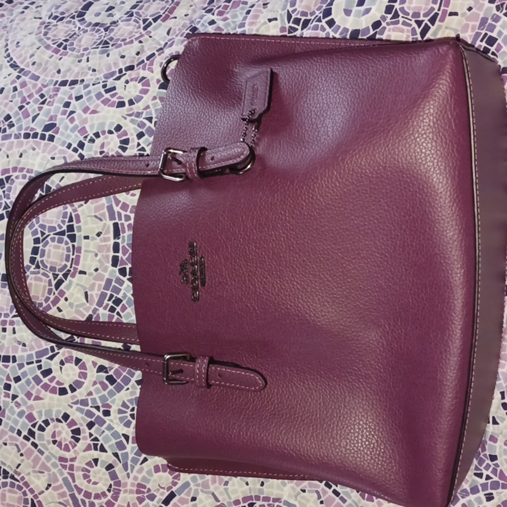NWOT purple Coach purse